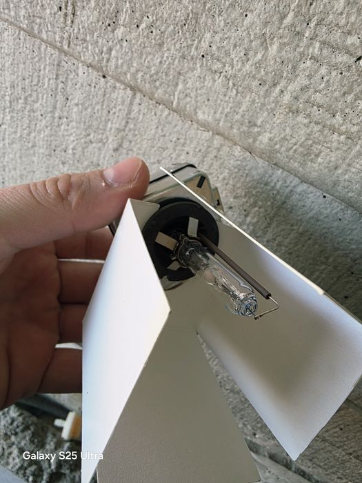 Лед крушки за автомобили