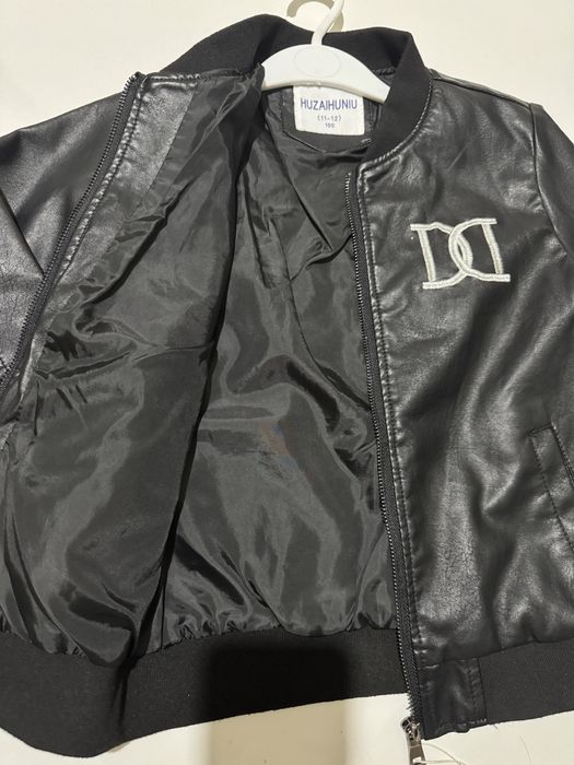 Кожаная куртка для мальчика