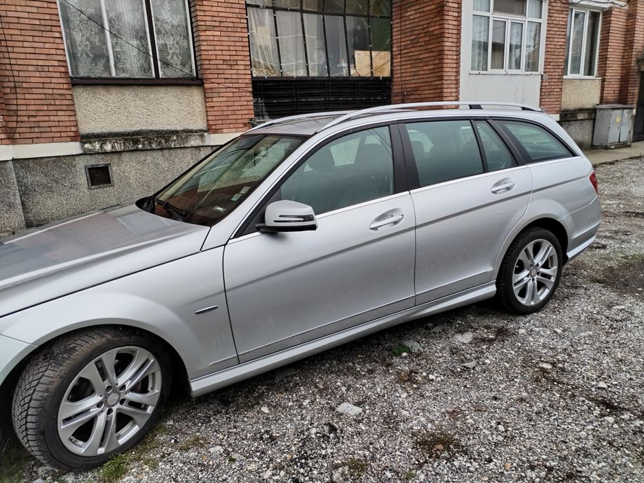 Mercedes Benz C220