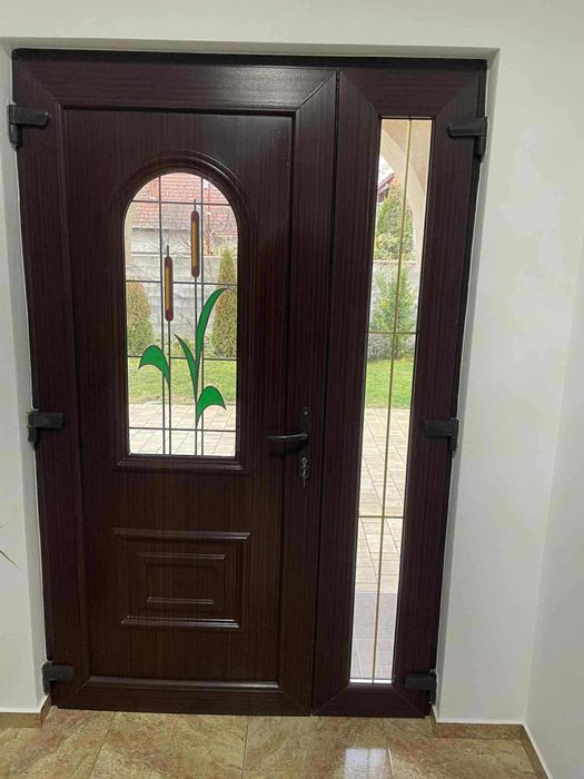 Vand usa  exterioara din Pvc