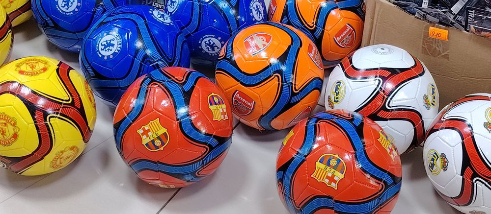 Мячи  футбольные