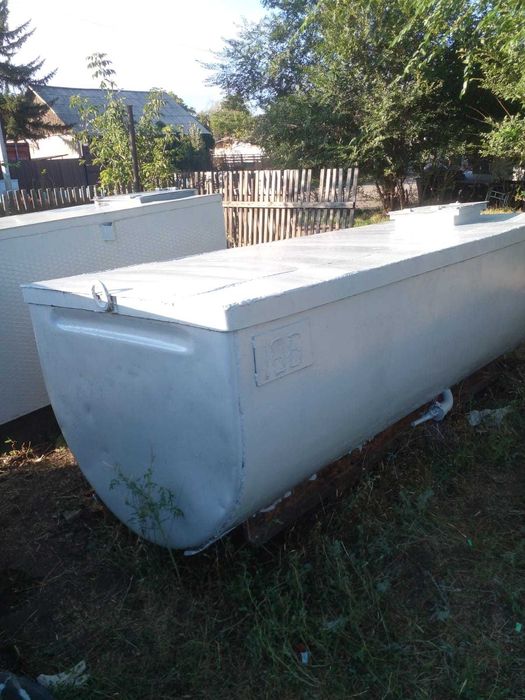 Емкости под ГСМ и воду