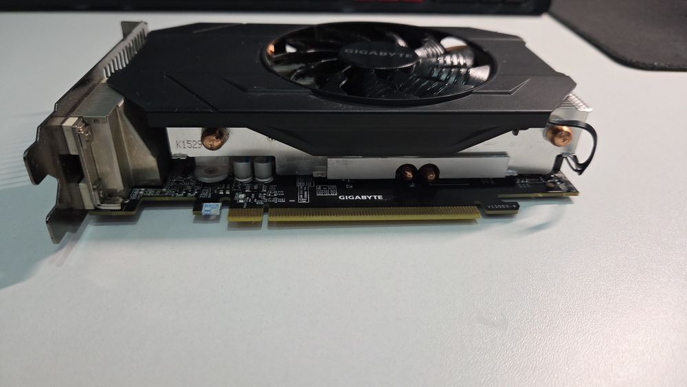 Gigabyte GTX960 (2gb GDDR5)