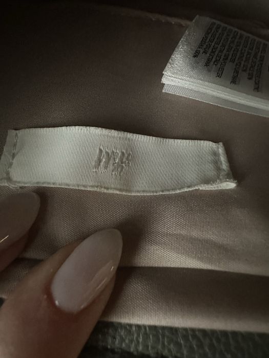 Дамска чанта за рамото H&M