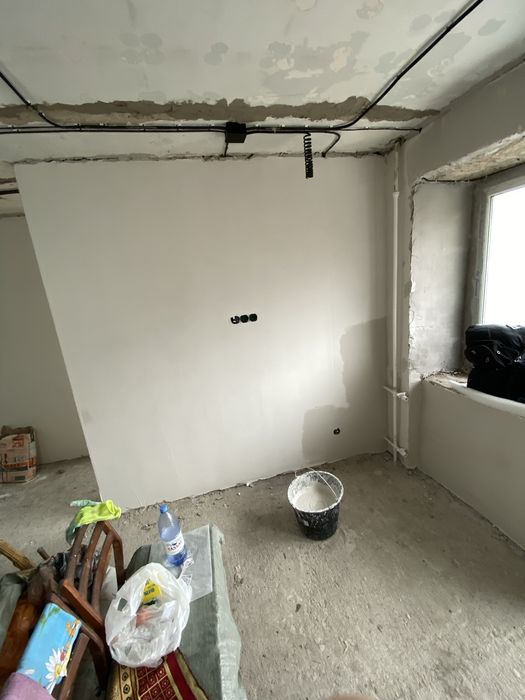 Ремонт шкурка шпаклевка  стен