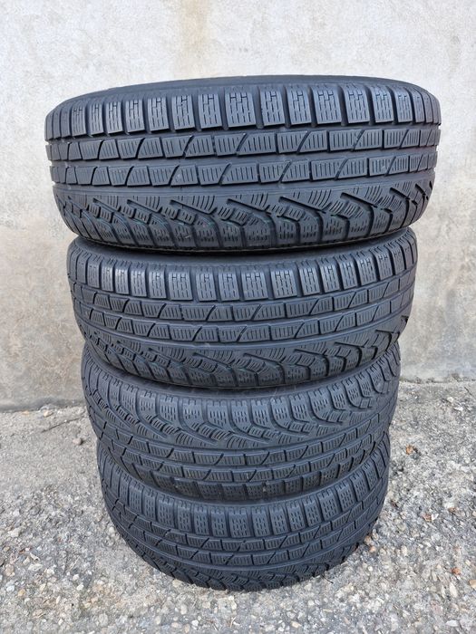 4anvelope iarna 205 65 17 Pirelli