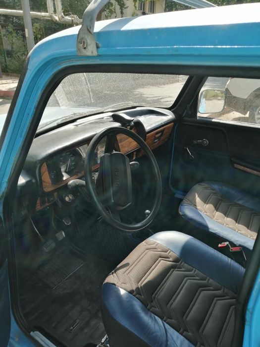 Продам АВТО Москвич АЗЛК-2140