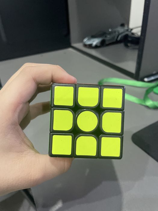 Продам кубик рубик магнитный