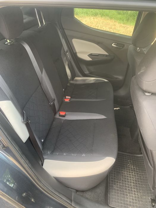 Vând Nissan Micra