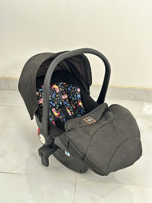 Продам коляску трансформер 3в1