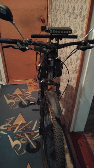 Продам велоспед спортивный