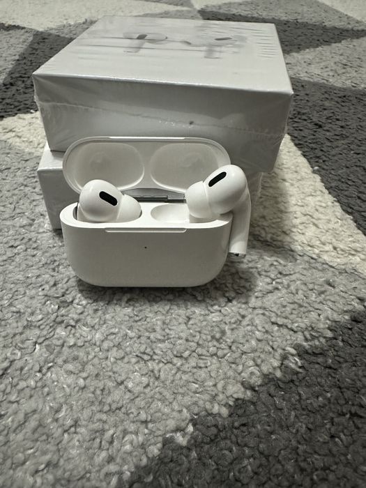 Airpods Слушалки
