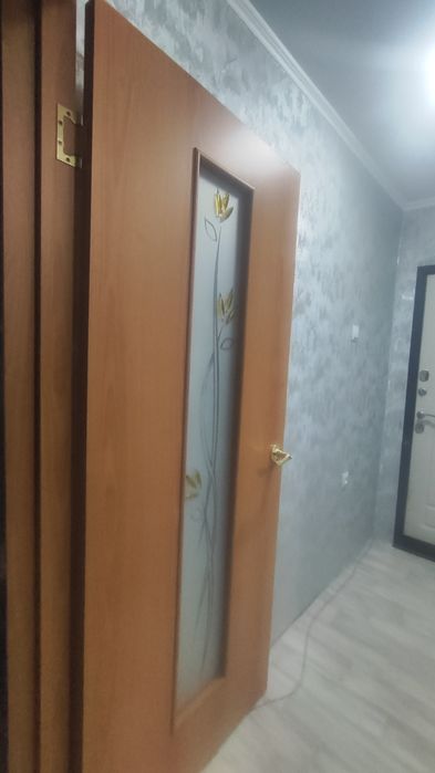 Дверь  в комплекте