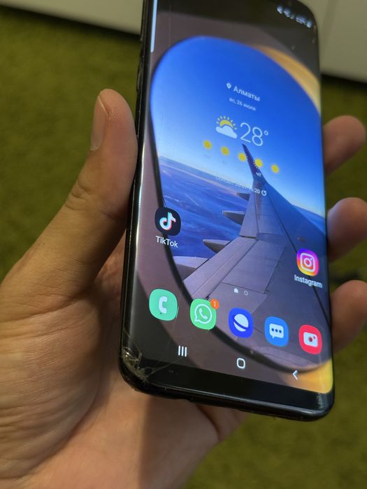 Продам Galaxy S8 plus