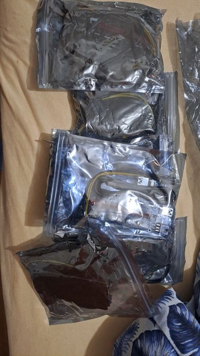 Placi PCI x 16 Riser