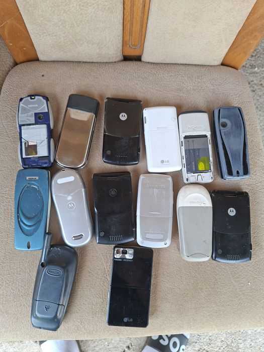 Lot telefoane 450 netestate