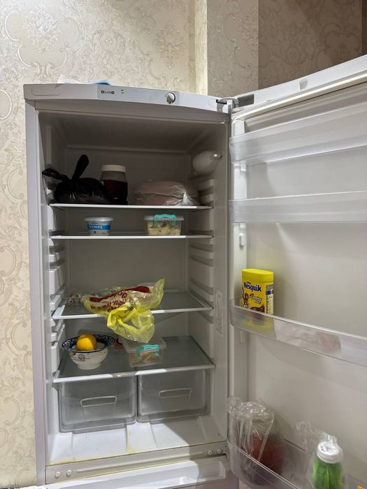 Xolodelnik srochno sotiladi