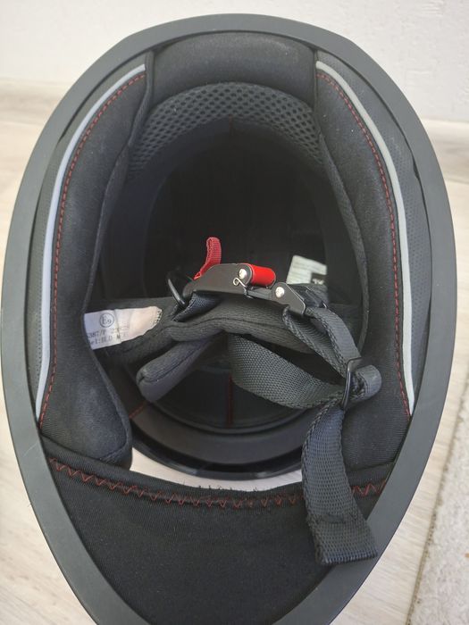 Мотошлем BASS новый