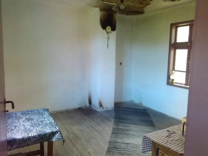 Продава се Къща в с. Микре, Област Ловеч - 102 кв.м за 100 €/кв.м - Снимка #9