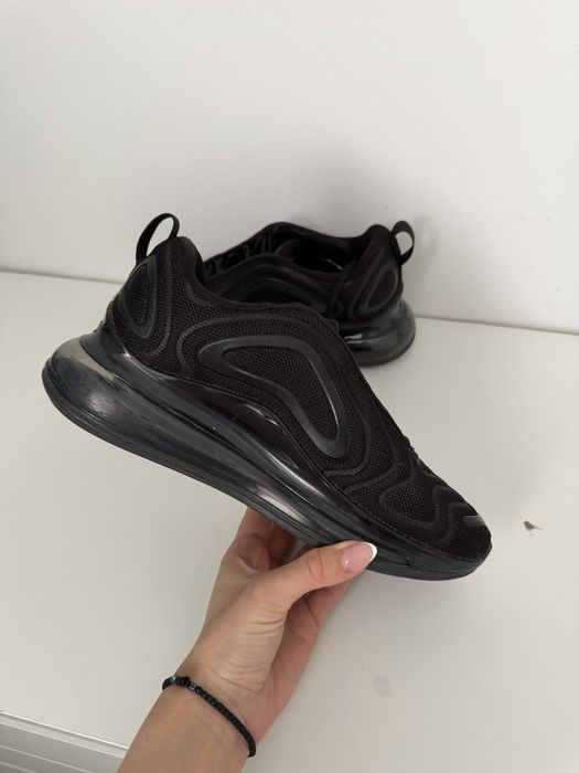 Обувки Nike Air Max 720