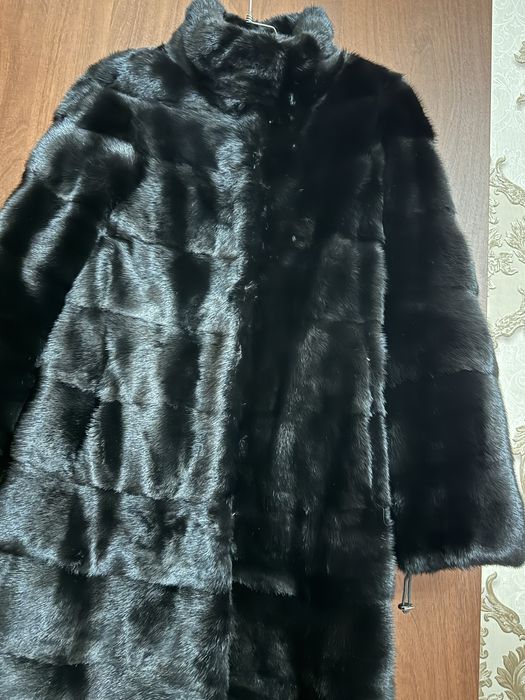 Норковая шуба чёрная