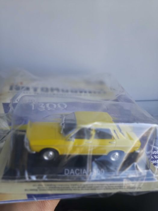 Легендарните автомобили Лада 1500, Дачия 1300, мащаб 1/43