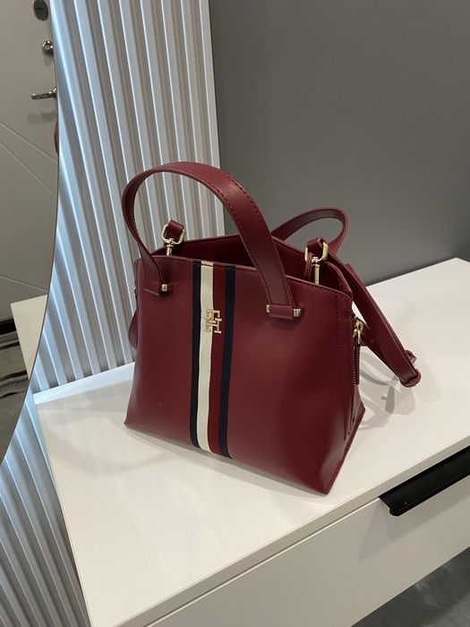 Продам сумку бренд Tommy Hilfiger