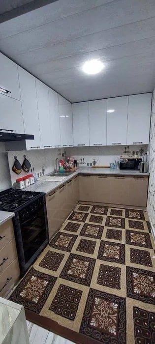 Аренда участка 4 ком 3.5 соток. Чилонзор Катортол . Парус.