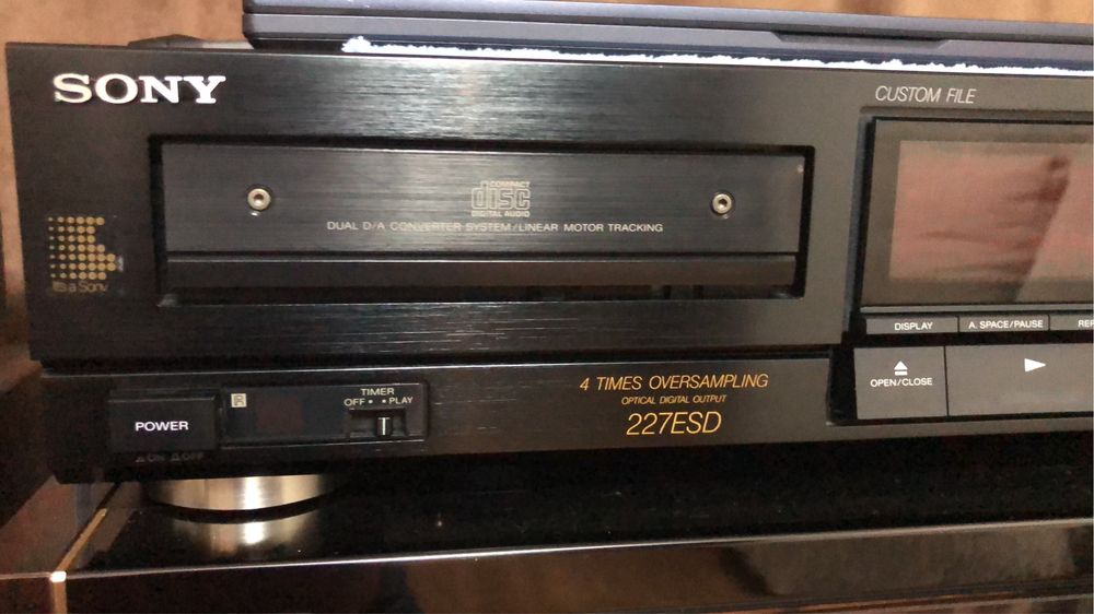 SОNY -227 cd проигрыватель