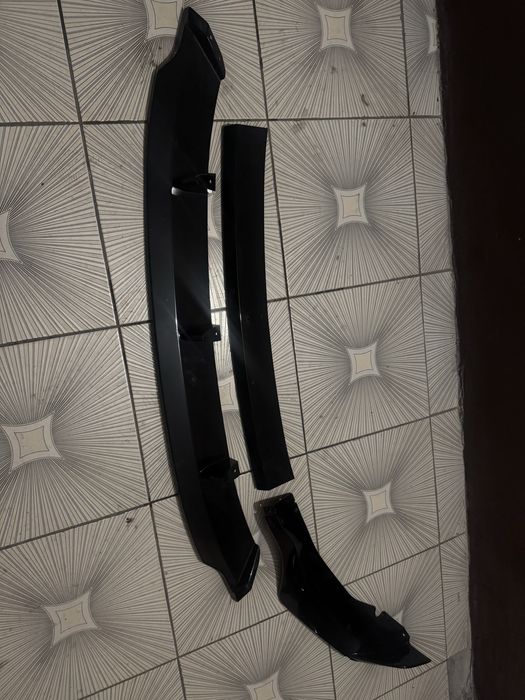 Губа на бампер.