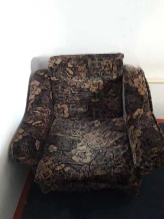 Кресло диван 2 штуки