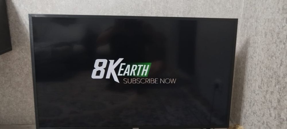 Продам телевизор Smart 109 см Samsung