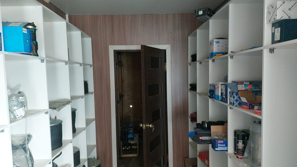 Продаётся контейнер, под магазин