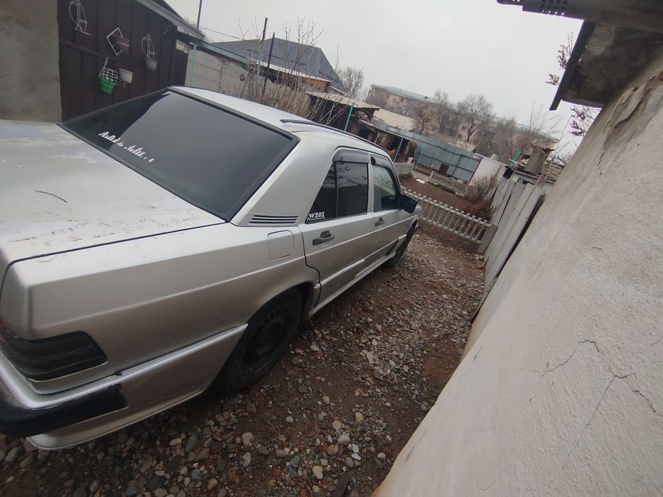 Продам Мерседес 190