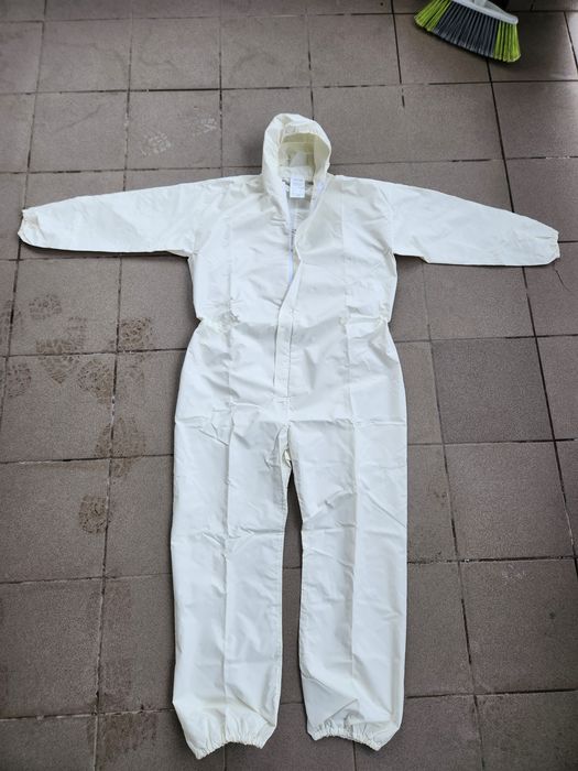 Salopeta / combinezon impermeabil zugrav vopsitor