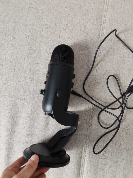 Microfon Profesional Blue Yeti USB, Multi-Pattern, Blackout