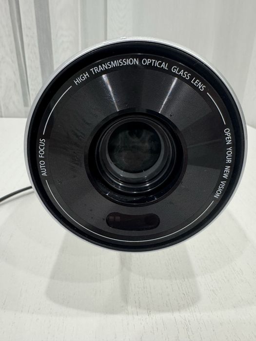 Продаю мультимедиа проектор