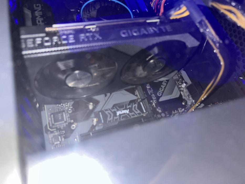 Placa video RTX 3060 GIGABYTE