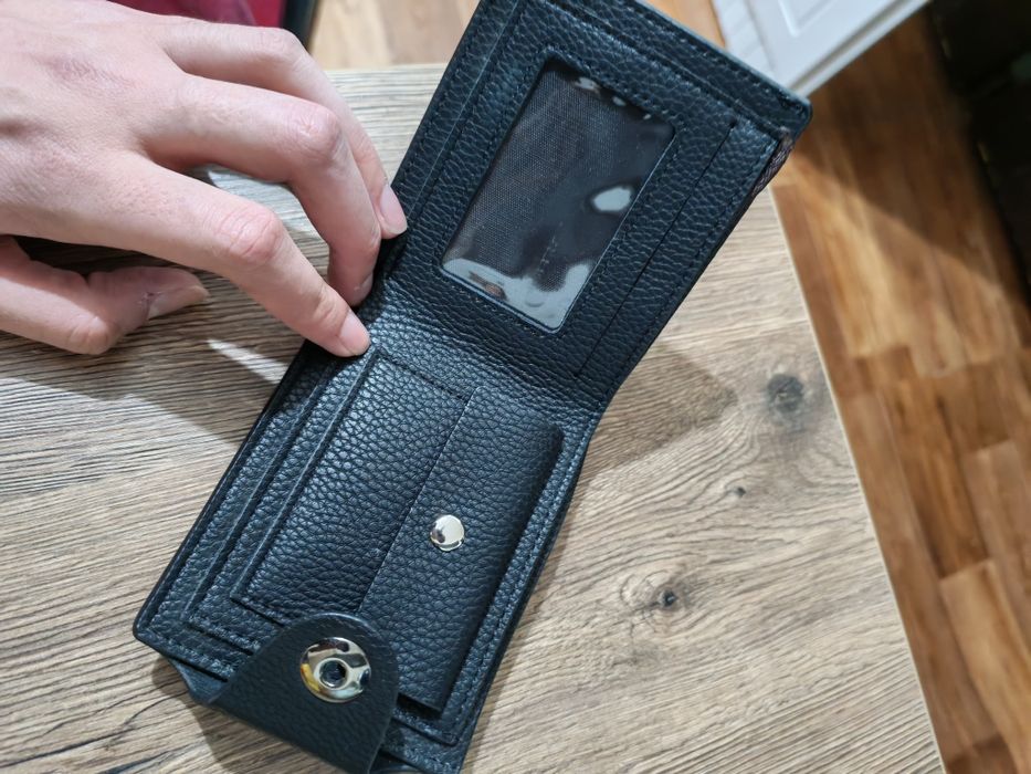 Продаю мужские портмоне