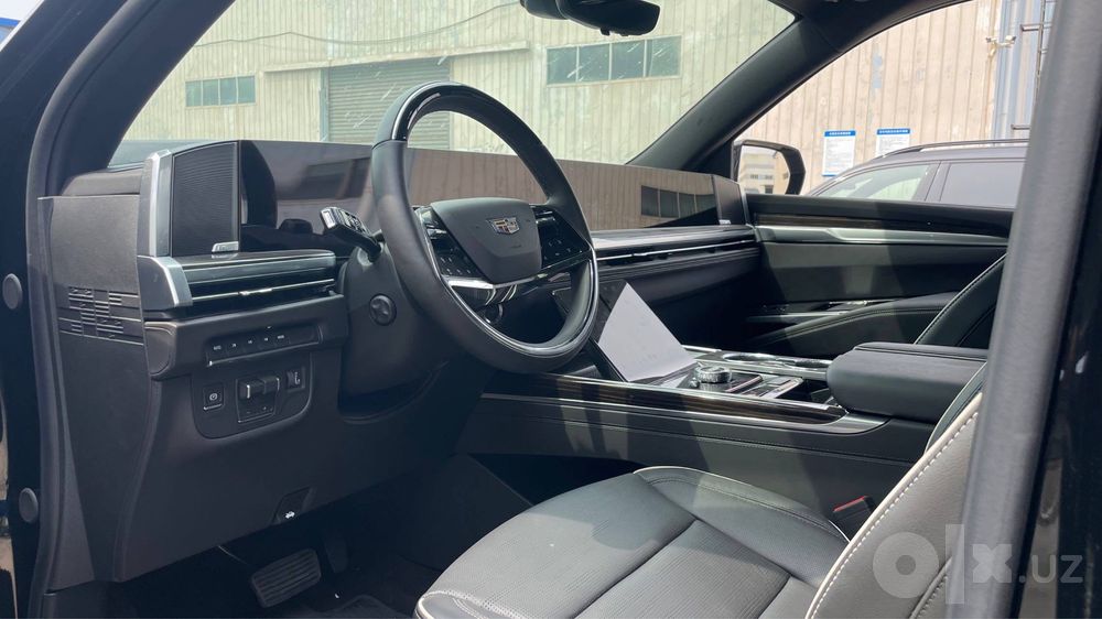 Cadillac Escalade ESV Long 2026