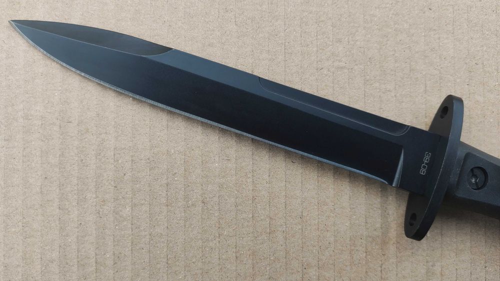 Туристически нож / 31,5 см/