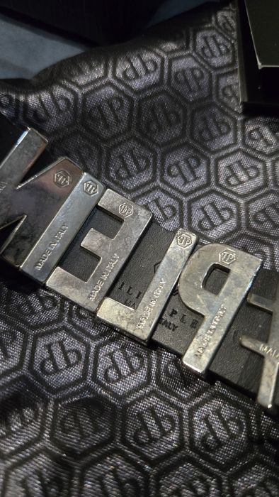 Гривна Philipp Plein