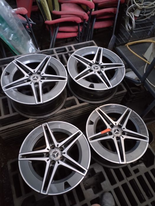 Джанти Mercedes AMG 18 цола