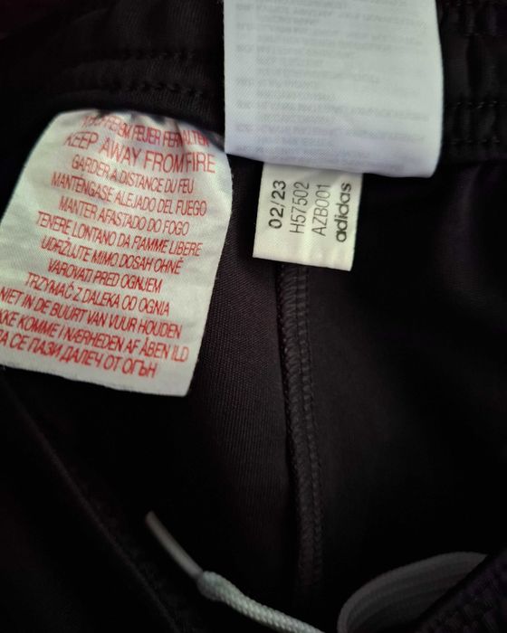 Детски лот от Adidas оригинални къси панталони и LC Waikiki потник за дете на 14-15 г.