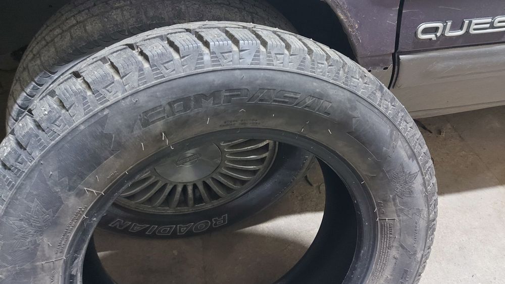 Продам шыны 225/65/17