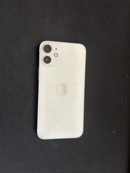 Продаю айфон 12 мини