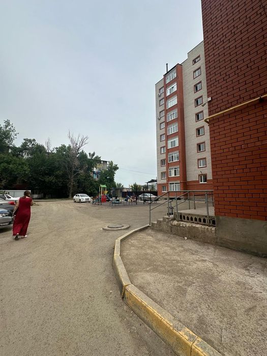 Продам 1 ком квартиру в районе Омега