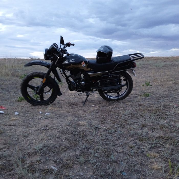 Продам мотоцикл  Suzuki GS200