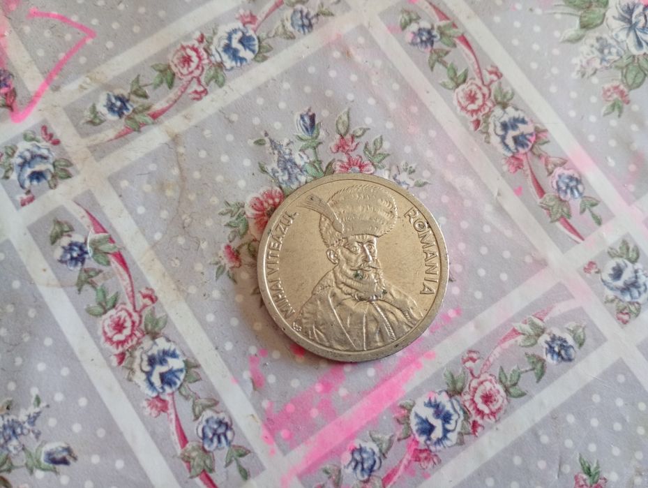 Monedă românească 100 de lei Mhiai Viteazu