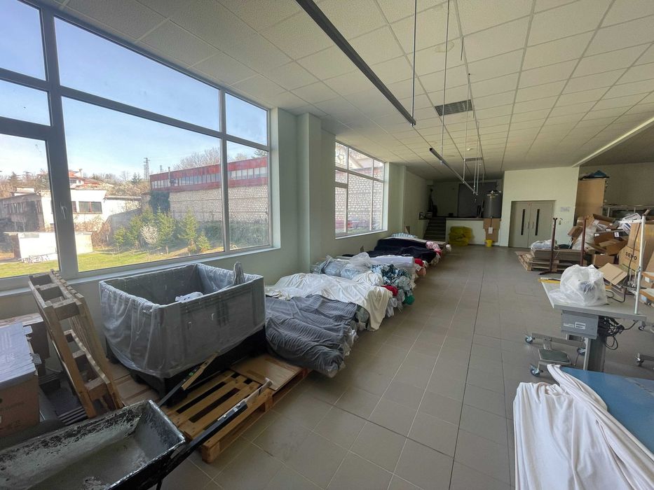Продава се Промишлена сграда в Плевен, Дружба 1 - 1800 кв.м за 417 €/кв.м - Снимка #5
